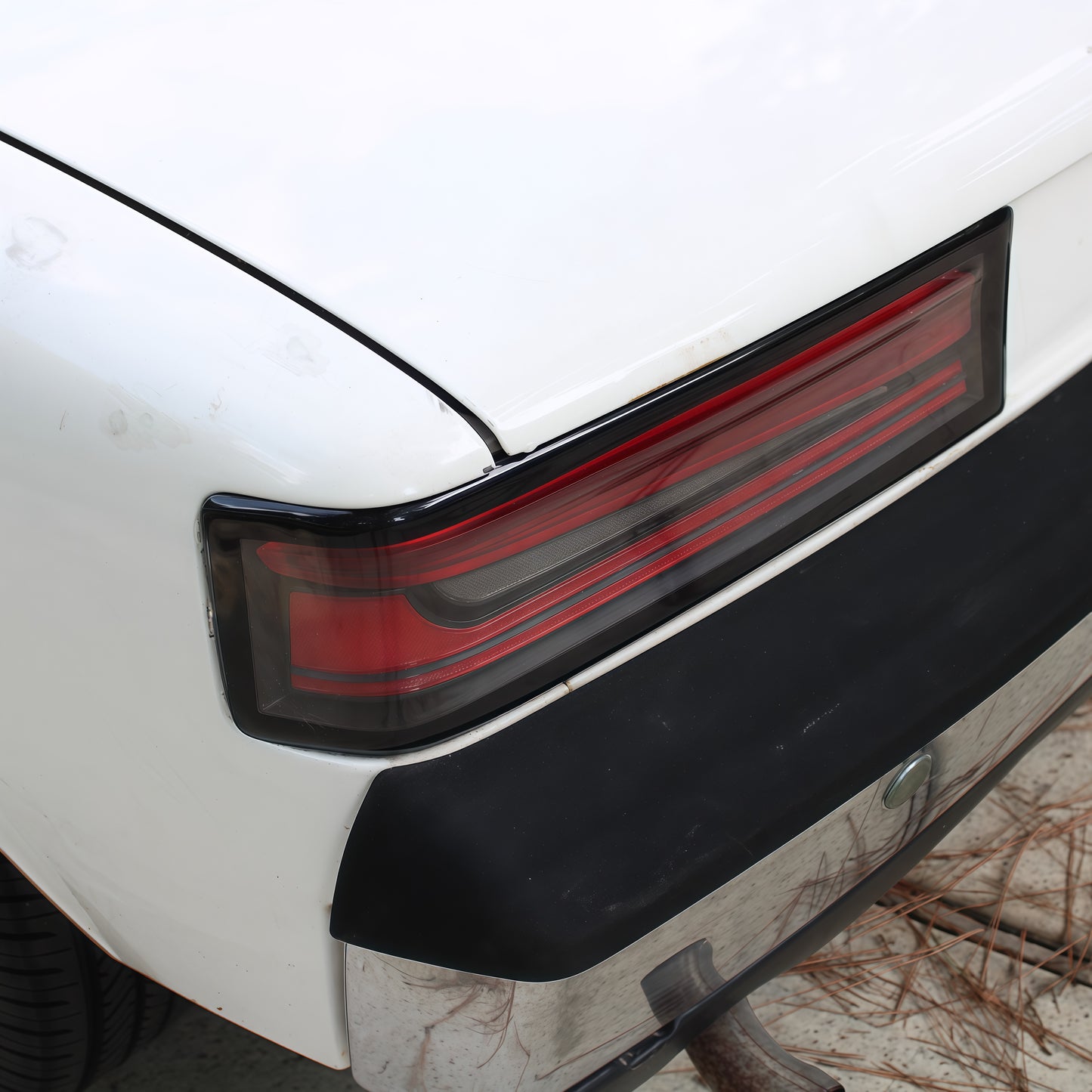 Custom-Modern Tail Lights for Porsche 914