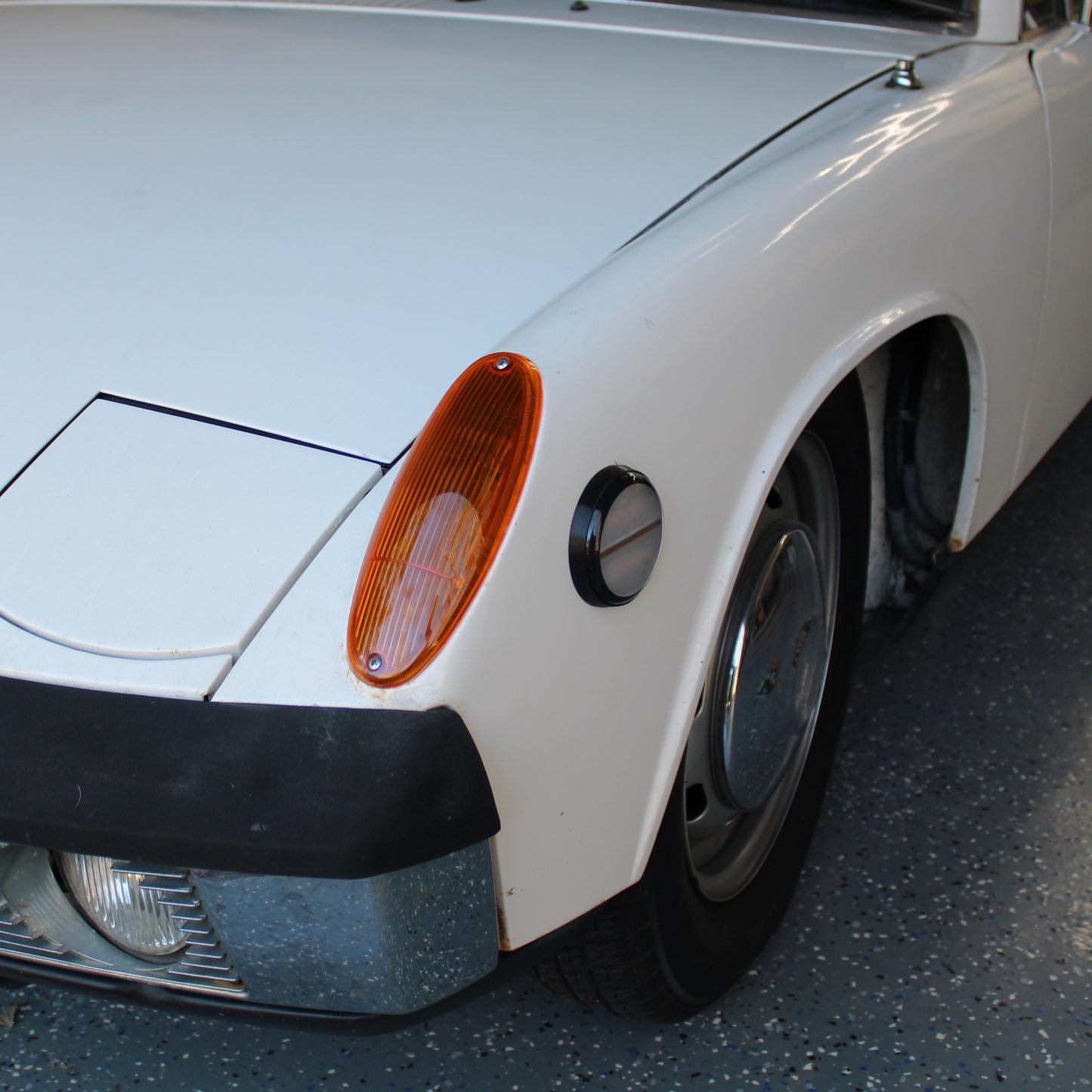 Custom-Modern Front Side Markers for Porsche 914
