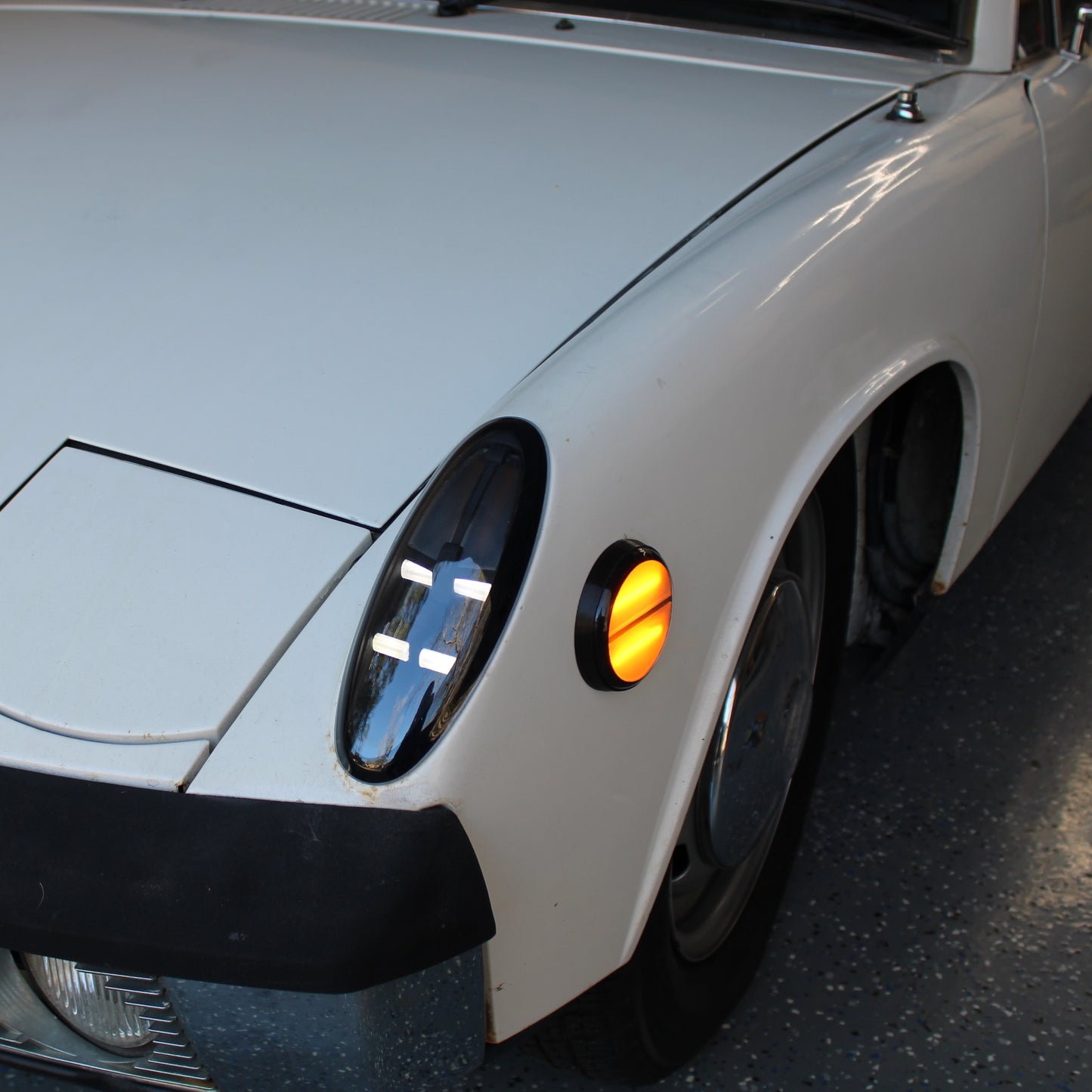 Custom-Modern Front Side Markers for Porsche 914