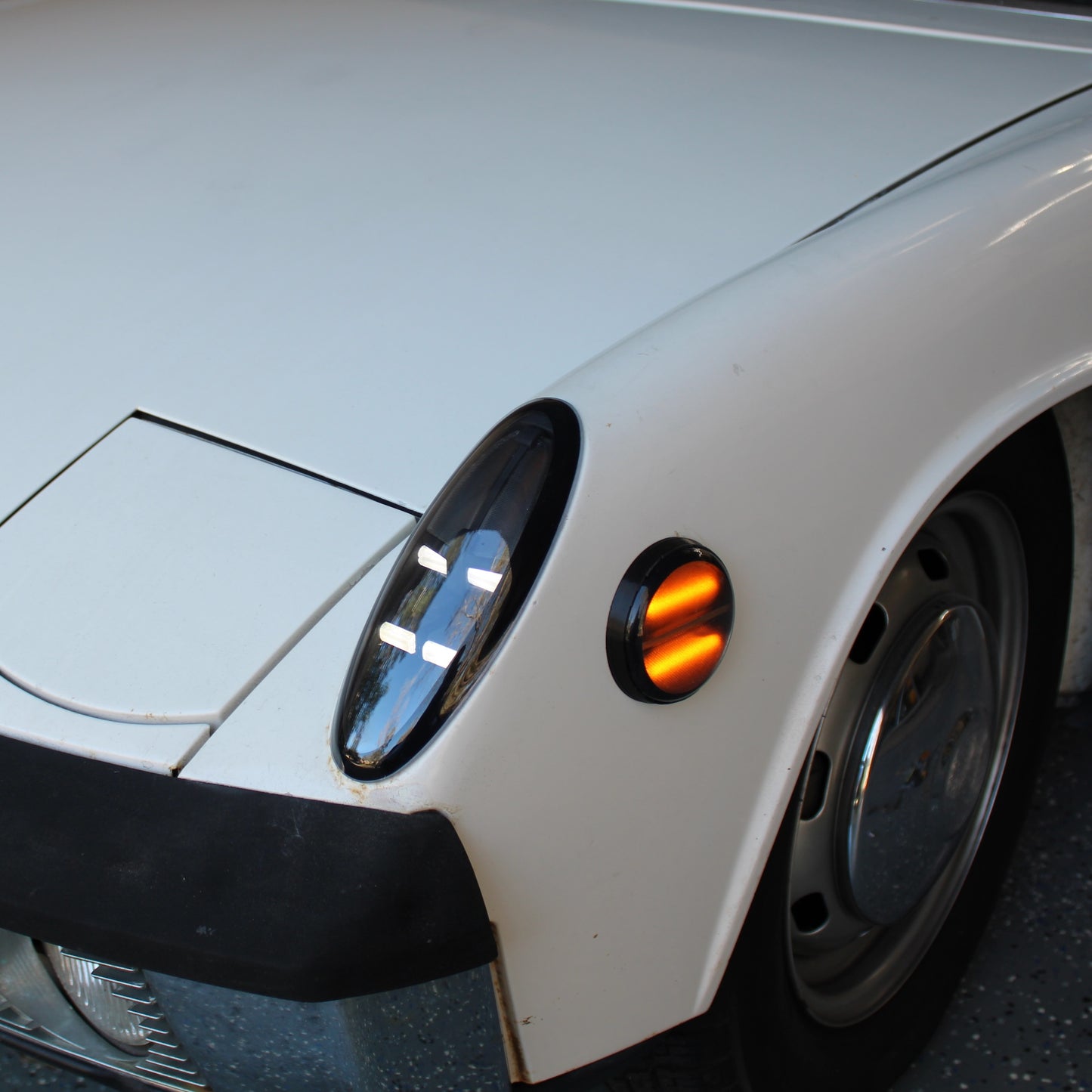 Custom-Modern Front Side Markers for Porsche 914
