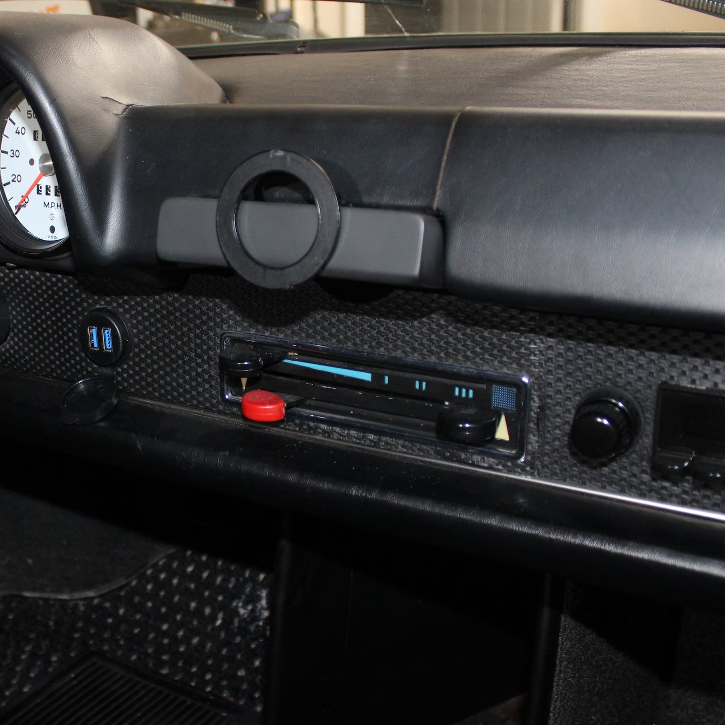 Phone & Tablet Magnetic Mount Ashtray Conversion for Porsche 914